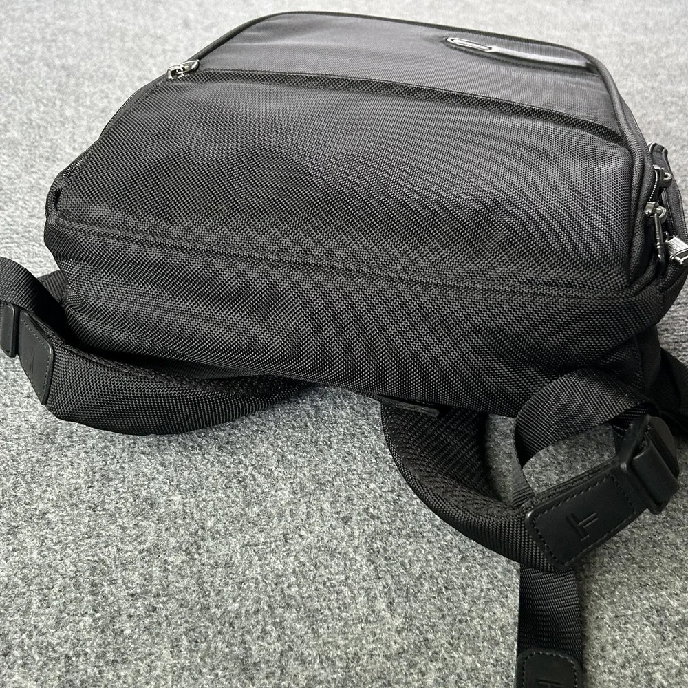 TUMI Alpha Ballistic Nylon Bag Compact Backpack Laptop‎ Travel Commuter EUC